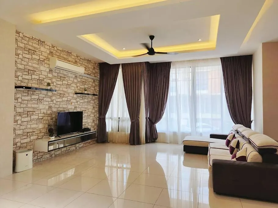 Holiday home Ipoh Botani Nadya 3Storey 5Br 19 Pax Malaysia