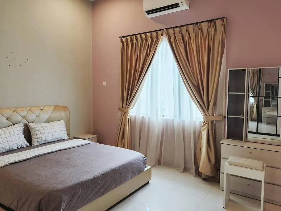 Ipoh Botani Nadya 3Storey 5Br 19 Pax Malaysia