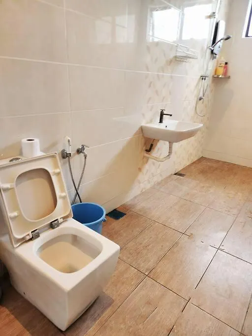 Ipoh Botani Nadya 3Storey 5Br 19 Pax 0*,  Malaysia