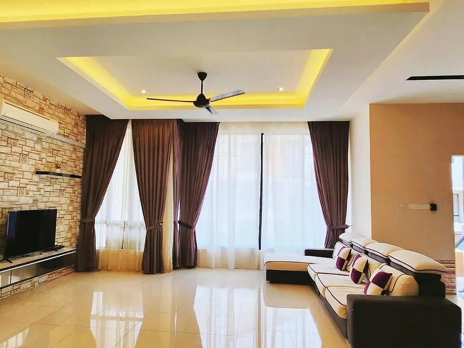 Ipoh Botani Nadya 3Storey 5Br 19 Pax